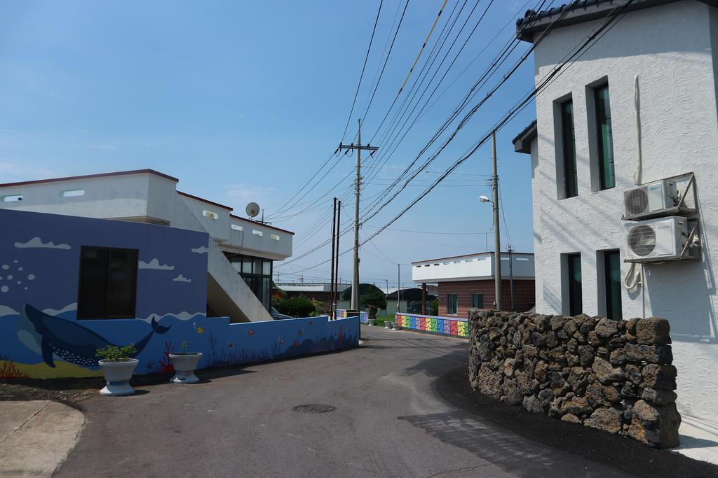 Blue Island Guesthouse Seogwipo-stad Buitenkant foto