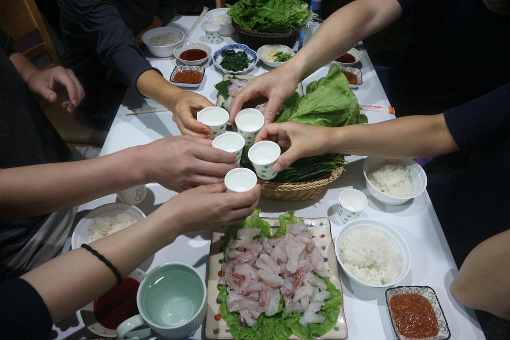 Blue Island Guesthouse Seogwipo-stad Buitenkant foto